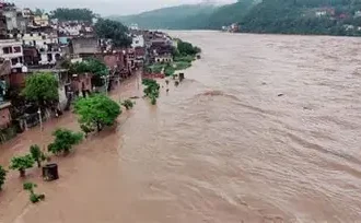 जम्मू बारिश: तवी नदी में बाढ़ का खतरा
