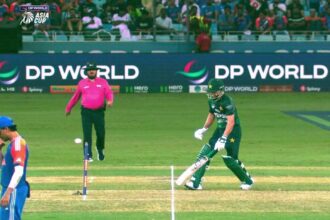 एशिया कप 2025 के सुपर-4 मैच में पाकिस्तान कप्तान सलमान आगा का आउट होना बना सुर्खियों का केंद्र