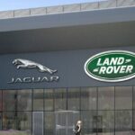 Jaguar Land Rover साइबर अटैक: बीमा न होने से भारी नुकसान