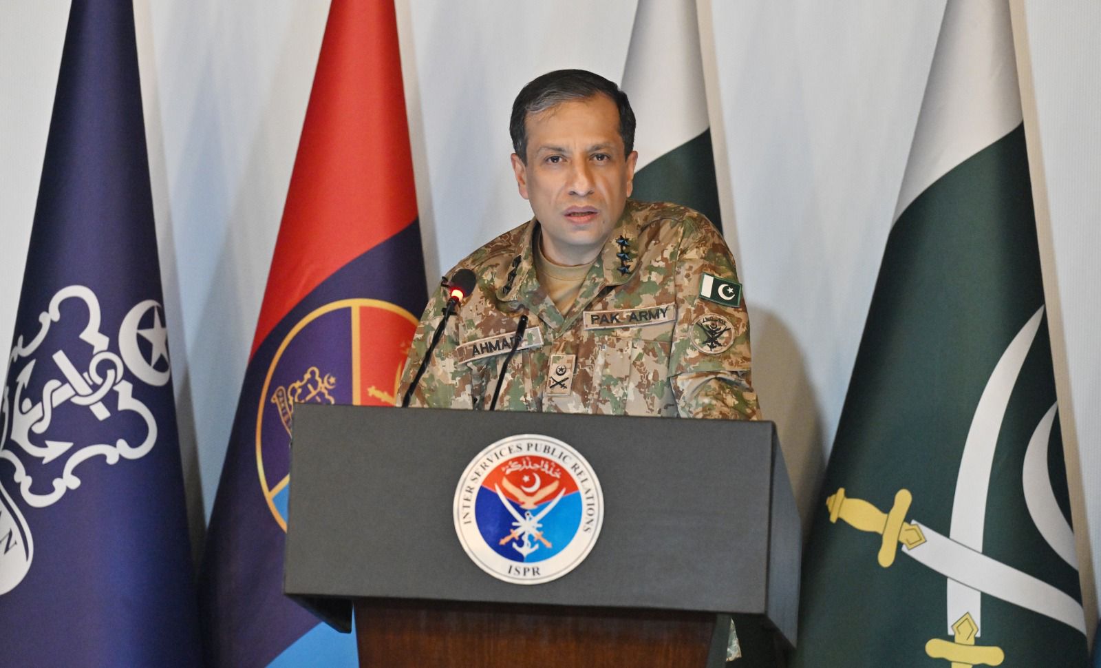 पाकिस्तान ने चीनी हथियारों की तारीफ की, भारत पर झूठे दावे