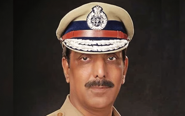 पूर्व पंजाब डीजीपी व पूर्व मंत्री पर बेटे की हत्या का आरोप