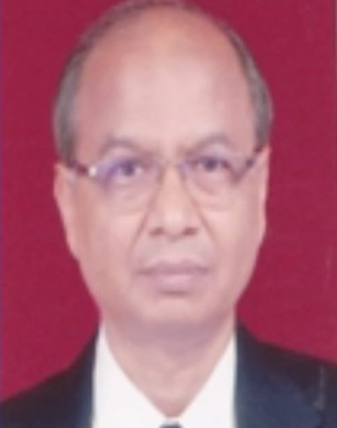 CJI गवई पर जूता फेंकने वाले वकील राकेश किशोर कौन हैं?