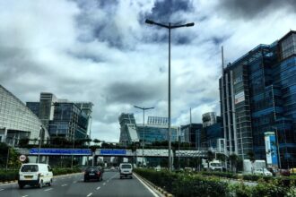 Gurgaon महंगाई: क्यों 70 LPA भी मिडिल क्लास लगे?