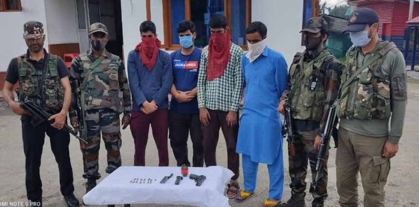 कश्मीर में पूछताछ बाद व्यापारी की मौत, परिवार ने उठाए सवाल