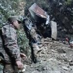 अरुणाचल ट्रक हादसा: 14 मजदूरों की मौत