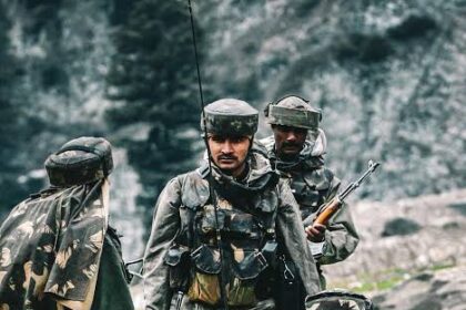 जम्मू में 30 आतंकियों की खबर, सुरक्षा एजेंसियां अलर्ट