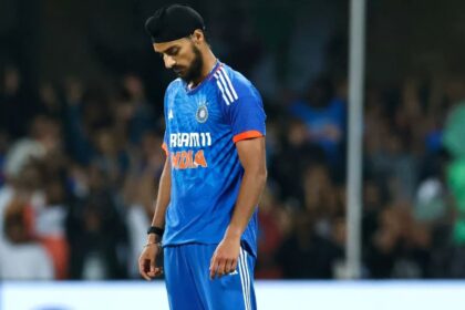 अर्शदीप सिंह ने एक ओवर में 7 वाइड फेंकी, बना रिकॉर्ड