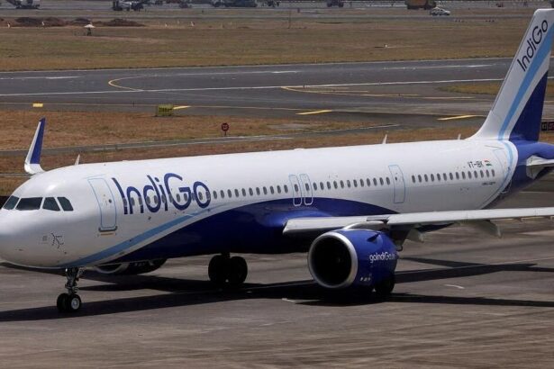 IndiGo Crisis: नई FDTL Rules से उड़ानें क्यों हुई प्रभावित?
