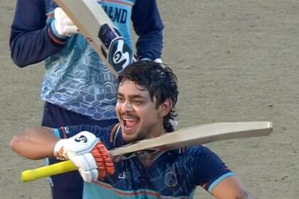 ईशान किशन 33 गेंदों में शतक