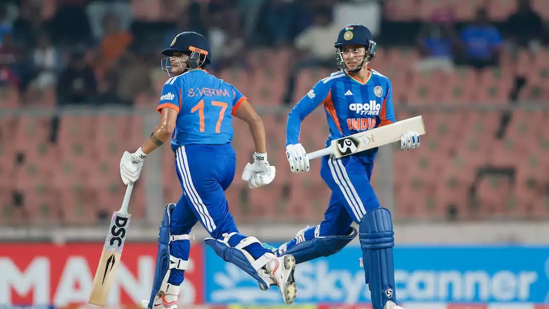 मंधाना और शफाली की 162 रन की रिकॉर्ड साझेदारी